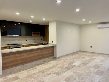 Casa en Venta en SLP, San Angel V