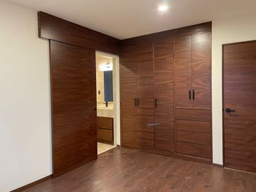 Casa en Venta en SLP, San Angel V