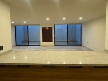 Casa en Venta en SLP, San Angel V