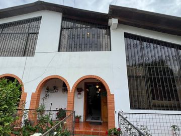 VENTA CASA EN EL TRIANGULO  SAN RAFAEL – VALLE DE LOS CHILLOS