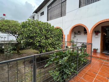 VENTA CASA EN EL TRIANGULO  SAN RAFAEL – VALLE DE LOS CHILLOS