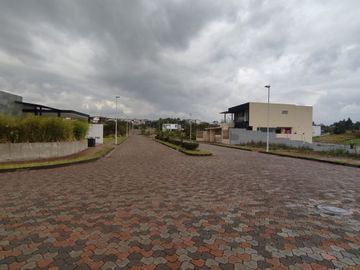 VENTA LOTE DE TERRENO URB. NAVARRA II SECTOR VALLE DE LOS CHILLOS