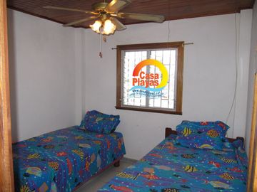 Casa grande de Venta en Playas Villamil, Ciudadela Victoria
