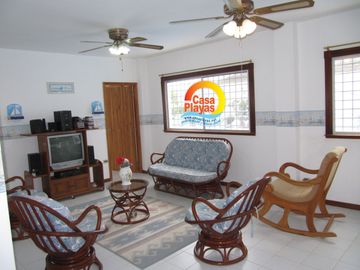 Casa grande de Venta en Playas Villamil, Ciudadela Victoria
