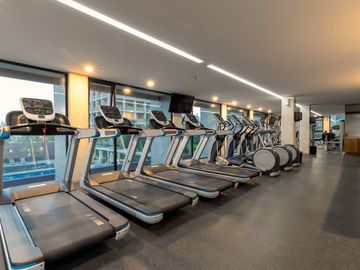 ENTREGA INMEDIATA, NUEVO, ALEGRA TOWERS JURIQUILLA S. FE, 3R, 2A AMENIDADES, ALBERCAS, TENIS, FUT, GYM, SALONES, S. JUEGOS, JARDINES, PET PARK, ETC.