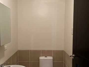 1BR Condo For Sale Near Ateneo, Eastwood, UP, Miriam College, Sta. Lucia Mall, & Ortigas Center