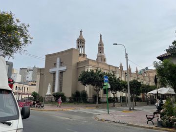 Alquiler De Moderna Oficina Inteligente De Estreno, En Edificio Pod Marcan