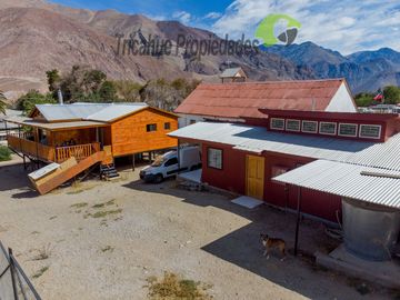 Venta de cervecería artesanal más casa en Paihuano, Valle del Elqui. $165 millones