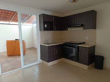 Casa en venta en Xochitepec Morelos, a 4 km de la autopista Acapulco Cuernavaca, Residencial Real Santa Fe II II.