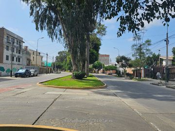 SE VENDE TERRENO RESIDENCIAL EN LA CASTELLANA - SURCO