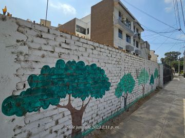 SE VENDE TERRENO RESIDENCIAL EN LA CASTELLANA - SURCO