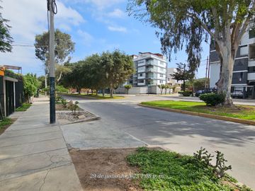 SE VENDE TERRENO RESIDENCIAL EN LA CASTELLANA - SURCO
