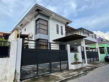 5BR House and Lot For Sale in Pacita San Pedro Laguna