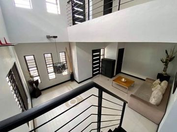 5BR House and Lot For Sale in Pacita San Pedro Laguna
