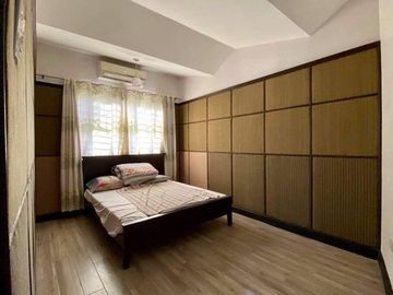 5BR House and Lot For Sale in Pacita San Pedro Laguna