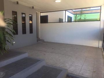 5BR House and Lot For Sale in Pacita San Pedro Laguna