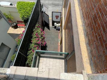 EDIFICIO COMERCIAL EN RENTA, EN COLONIA CIPRÉS TOLUCA