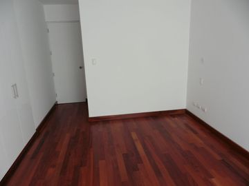 SE ALQUILA LINDO DPTO CHACARILLA SAN BORJA