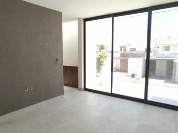 CASA en Mayorazgo Priv Santa Lucia