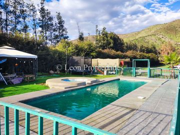 Leon Propiedades vende parcela con casa en Cuyuncavi, Curacaví.