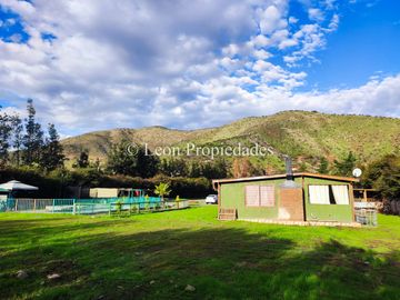 Leon Propiedades vende parcela con casa en Cuyuncavi, Curacaví.