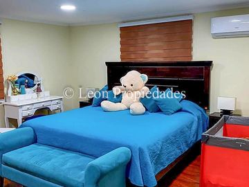 Leon Propiedades vende parcela con casa en Cuyuncavi, Curacaví.