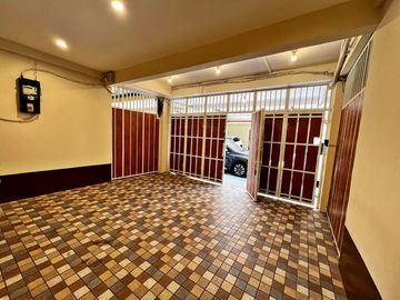Rumah Kost 23 Kamar ROI 10% Ring 1 Harmoni Jakarta Pusat