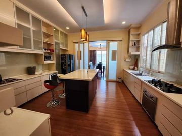Jual Cepat Rumah Luas 940 Kencana Pondok Indah