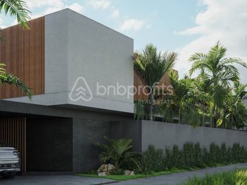 Luxury 3 Bedroom Villa Near the Beach in Nyanyi, A Great Investment Opportunity