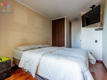 Venta departamento Monjitas / San Antonio