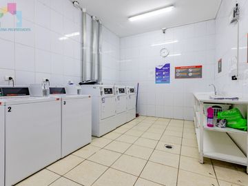 Venta departamento Monjitas / San Antonio