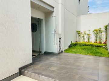 Vendo $127.900 Exclusivo y moderno Dpto. de 2 Dormitorios dentro de la Urb. El Condado