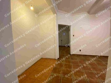 SE VENDE HERMOSA CASA ÑUÑOA