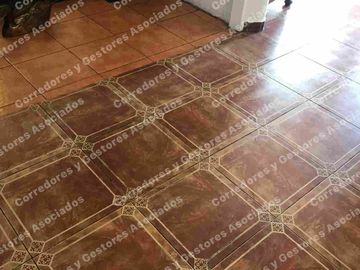 SE VENDE HERMOSA CASA ÑUÑOA