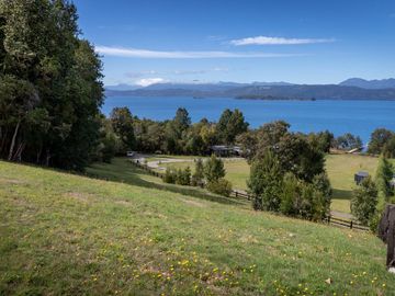 Espectacular Parcela de 5000m2 en Condominio con Acceso a Playa en Lago Calafquén, Panguipulli