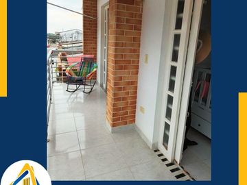 SE VENDE CASA BARRIO ARAGUANEY