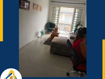 SE VENDE CASA BARRIO ARAGUANEY