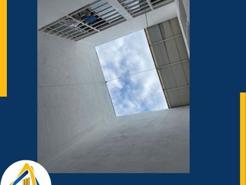 SE VENDE CASA BARRIO ARAGUANEY