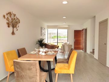 VENTA CASA VIP LOS CHILLOS - Moderna con Terraza, piscina, zona de fogata - Últimas 2 casas