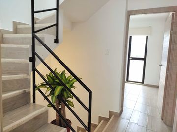 VENTA CASA VIP LOS CHILLOS - Moderna con Terraza, piscina, zona de fogata - Últimas 2 casas
