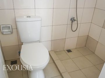 READY FOR OCCUPANCY 4 BEDROOM UNIT LOCATED AT ANABU, IMUS, CAVITE