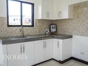 READY FOR OCCUPANCY 4 BEDROOM UNIT LOCATED AT ANABU, IMUS, CAVITE