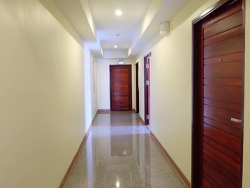 Ching Hao Grand Hotel 142.8sqwah 62rooms 210,000,000 Am: 065619----