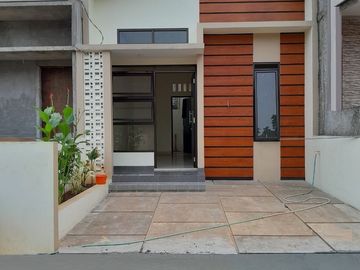Rumah Griya Kel. Cimanggis, Baru 2/1 LANTAI Murah Mewah Bhakti Abri Cimanggis Kota Depok Jual Dijual