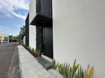 Casa en Venta Santa Helena - Fraccionamiento Lomas de la Rioja