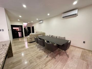 Casa en Venta Santa Helena - Fraccionamiento Lomas de la Rioja