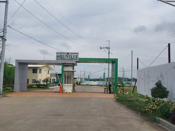 The Fully Fitted House for Sale in Neuville, Cavite via Cavitex