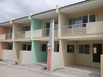 The Fully Fitted House for Sale in Neuville, Cavite via Cavitex