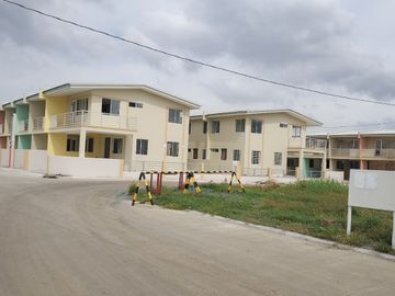 The Fully Fitted House for Sale in Neuville, Cavite via Cavitex