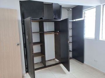 TE VENDO DIVINO APARTAMENTO CERCA DE LA AUTOPISTA Y EL METRO EN NAVARRA NIQUÍA.